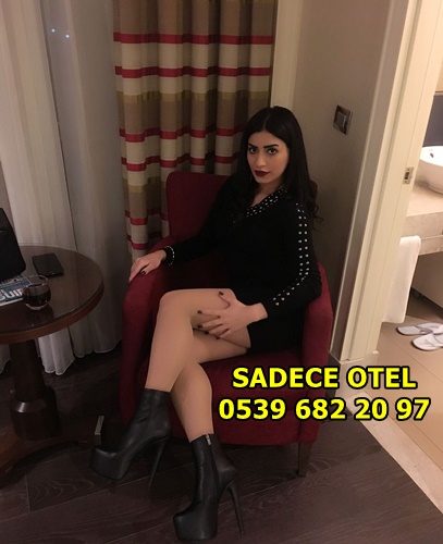 Melez Asıllı Escort Mersin’den Ola